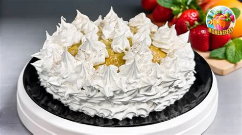 Torta Bienmesabe venezolana con merengue
