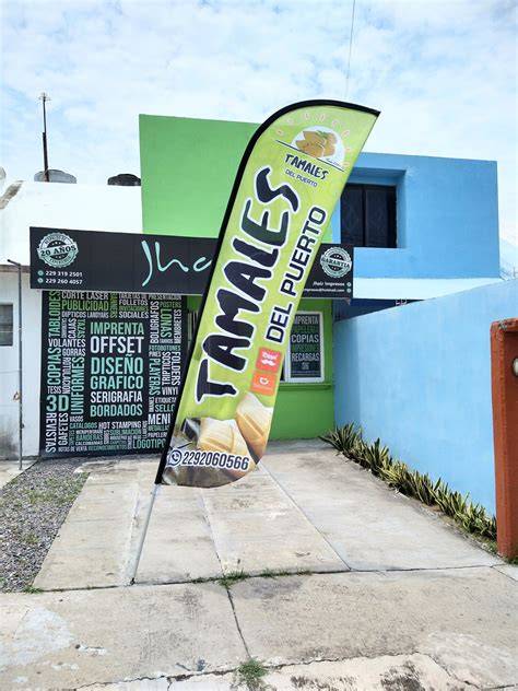 Bandera publicitaria de plumas para restaurante de hamburguesas en exterior
