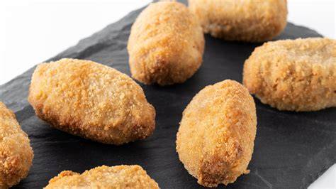 Masa de croquetas de salmón enfriándose
