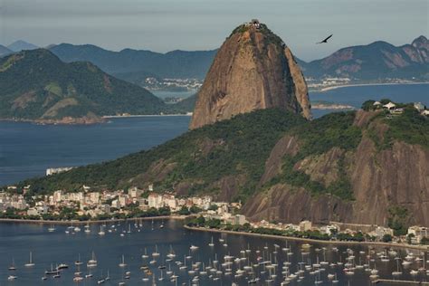 Panorámica del Pan de Azúcar y la Bahía de Guanabara