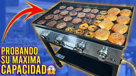 Herramientas de cocina para preparar hamburguesas