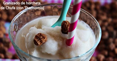 Granizado de horchata con frutas del bosque