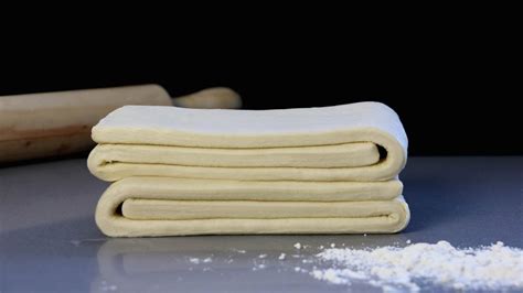 Pasos de preparación de la masa hojaldrada
