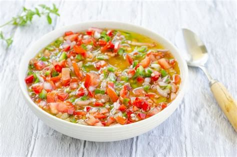 Ingredientes clave para la salsa criolla