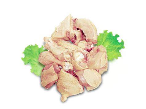 Piezas de pollo troceado listas para almacenar