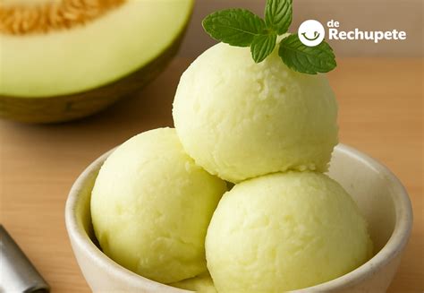 Ingredientes para helado de melón: melón, limón, menta