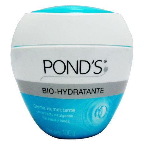 Crema humectante de mayonesa y agua en un bol