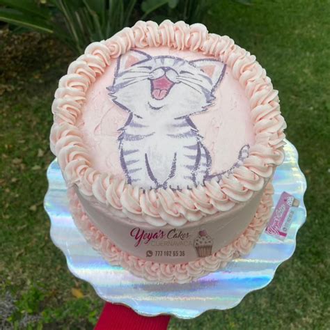 Oblea comestible sobre un pastel