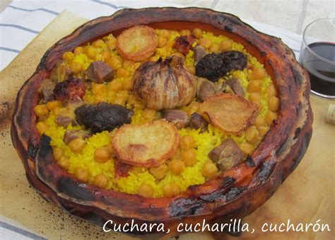 Arroz al horno en calabaza listo para servir