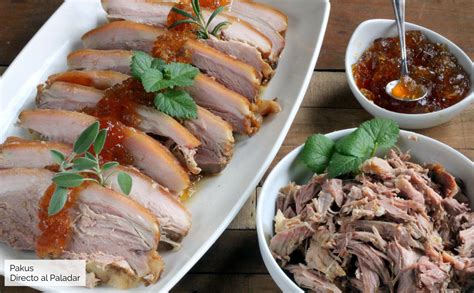 Variedad de guarniciones para paleta de cerdo al horno