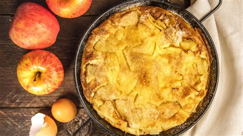 Tarta de manzana sin horno en una sartén