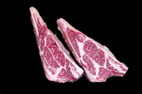 Comparación de chuletón de buey y chuletón de vaca vieja