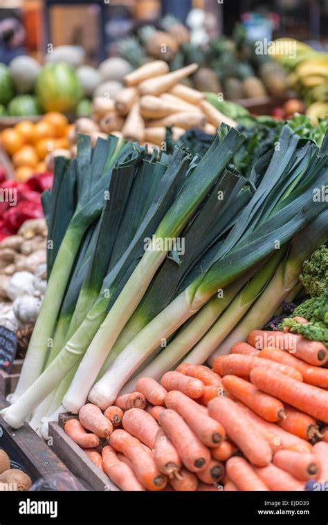 Zanahorias frescas y puerros