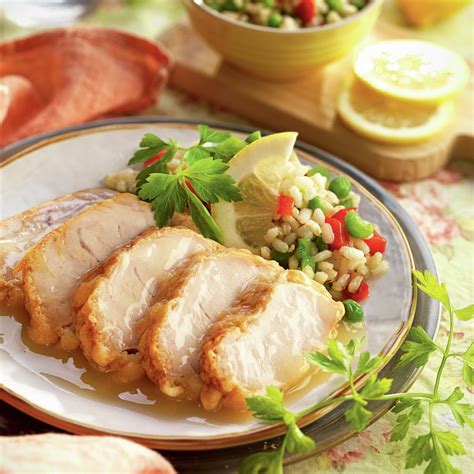 Medallones de pavo con vegetales frescos