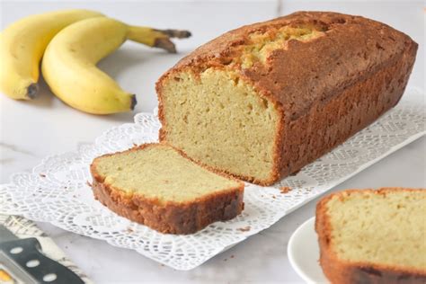 Rebanada de bizcocho de plátano casero