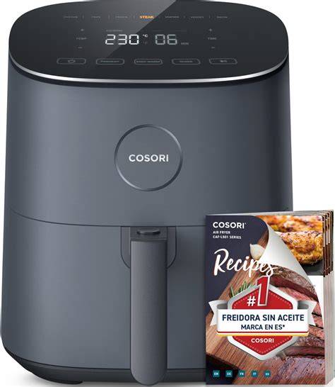 Freidora de aire Cosori y utensilios para cocinar huevos