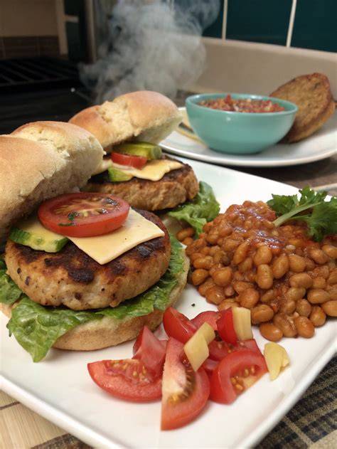 Opciones de hamburguesas saludables: pollo, pavo y frijoles negros