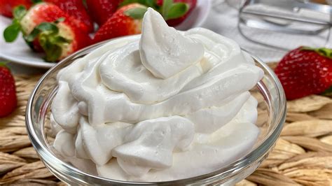 Crema chantilly cortada y cómo corregirla