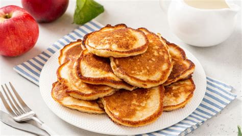 Panqueques de avena y manzana