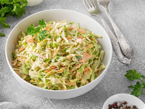 Consejos para elegir la mejor ensalada de col