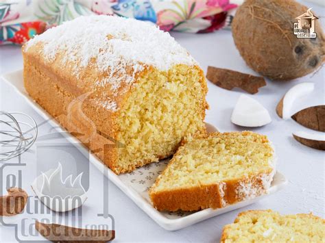 Frutas para decorar un bizcocho de coco