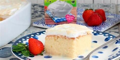 Bizcocho de tres leches empapado