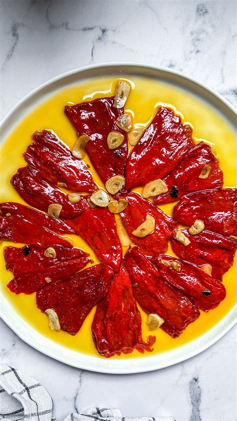 Pimientos del piquillo confitados al estilo José Andrés