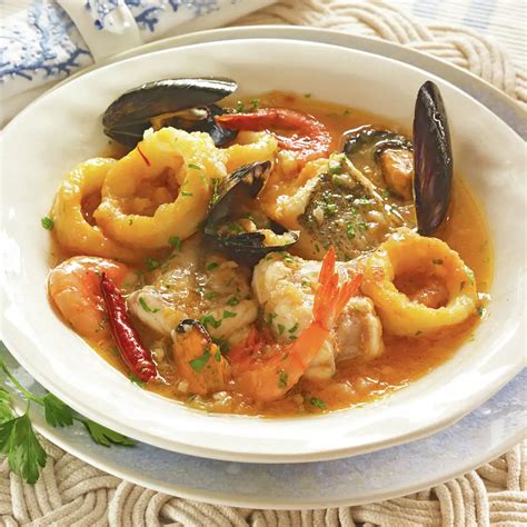 Guiso de pescado y marisco