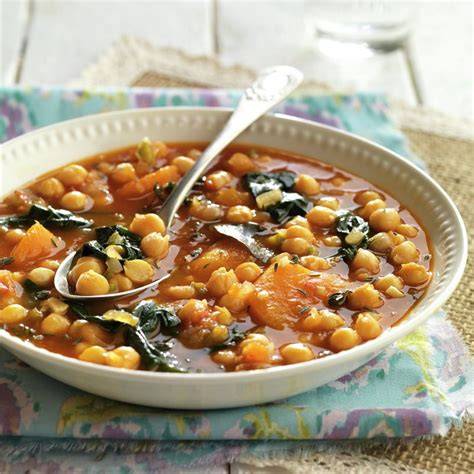 Guiso de garbanzos con espinacas