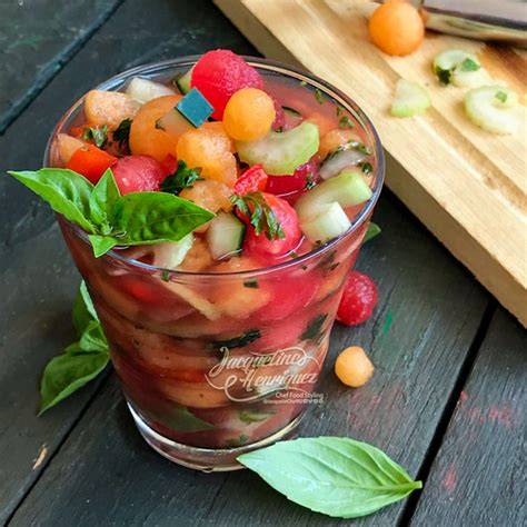 Gazpacho con frutas y verduras