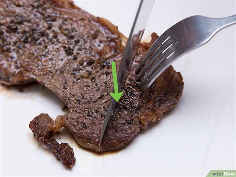 Diagrama mostrando cómo cortar la carne contra el grano