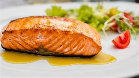 Salmón a la parrilla con glaseado