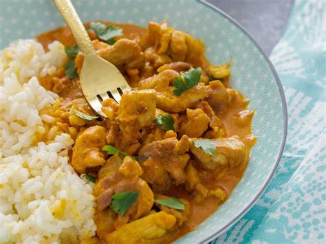 Pechugas de pollo con arroz y curry