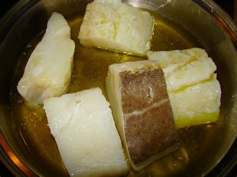 Bacalao desalando en agua fría