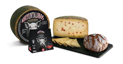 Queso Ahuyentalobos con Jamón