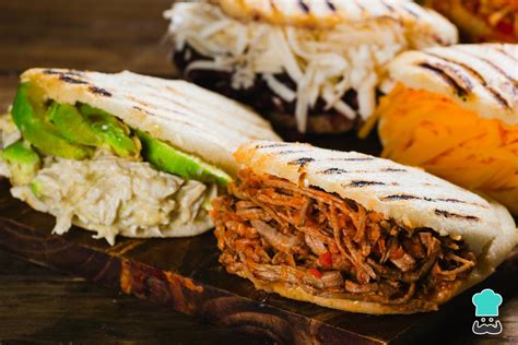 Comparación de arepas venezolanas y colombianas