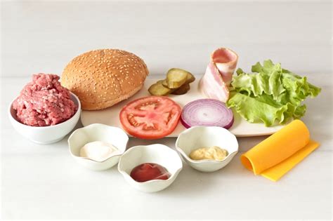 Ingredientes saludables para una hamburguesa fitness