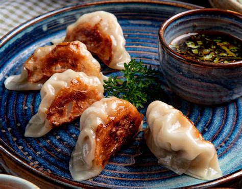 Variedad de empanadillas chinas (dumplings)