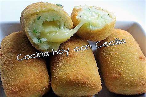 Croquetas de patata con queso fundido
