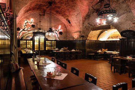 Interior rústico del Melker Stiftskeller
