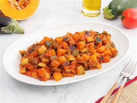 Plato de alboronía tradicional