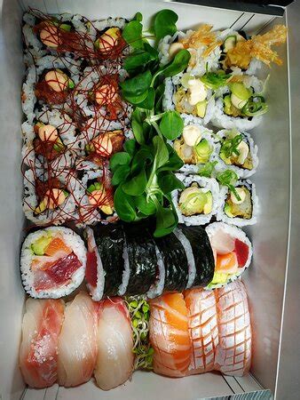 Fachada de Otori Sushi&Poke en Cerdanyola del Vallès