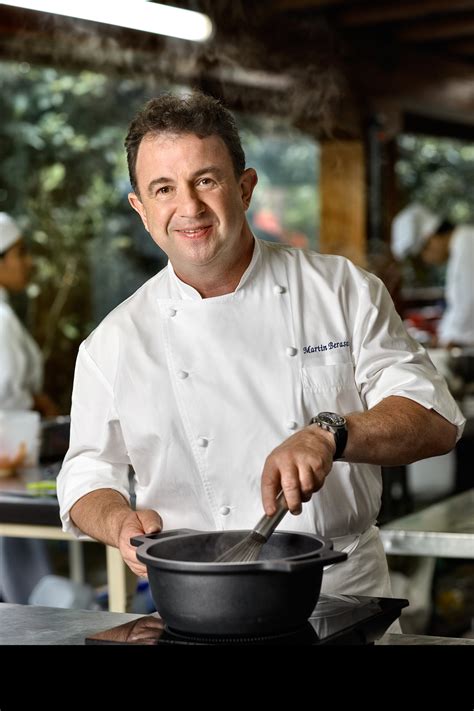 Martín Berasategui cocinando