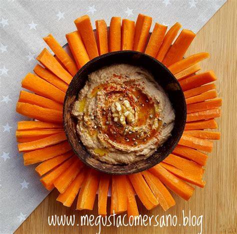 Hummus de lentejas con verduras para dipear