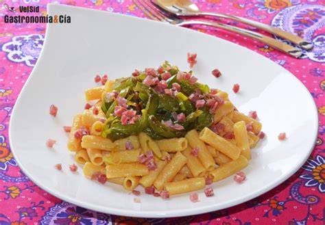 Pasta de lentejas con pimientos y jamón