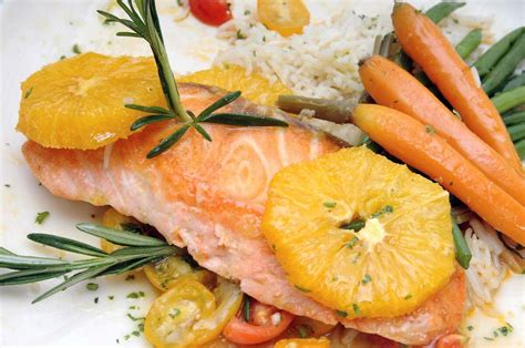 Salmón a la naranja emplatado