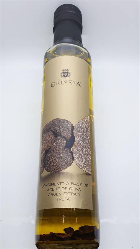 Aceite de oliva virgen extra y trufa negra