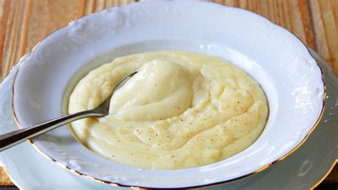 Platos con salsa blanca de maicena