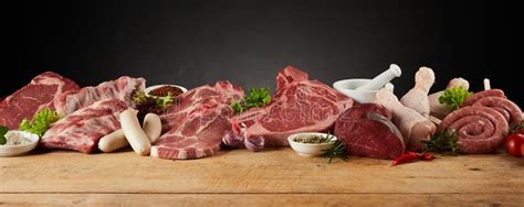 Carnes crudas variadas