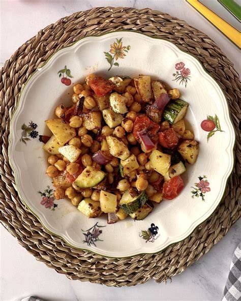 Garbanzos con verduras asadas en freidora de aire